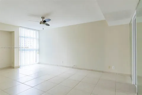 1360 S Ocean Blvd # 304, Pompano Beach FL 33062