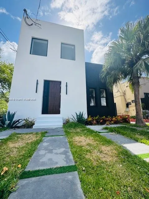 905 SW 13th Ct # 4, Miami FL 33135