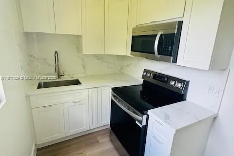 905 SW 13th Ct # 4, Miami FL 33135