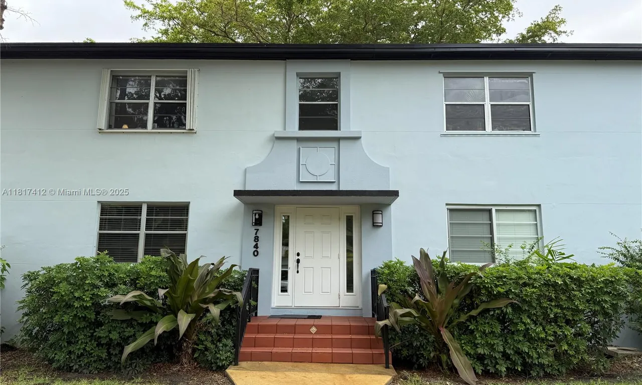 7840 SW 55th Ave # 23C, Miami FL 33143