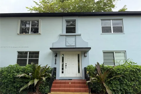7840 SW 55th Ave # 23C, Miami FL 33143