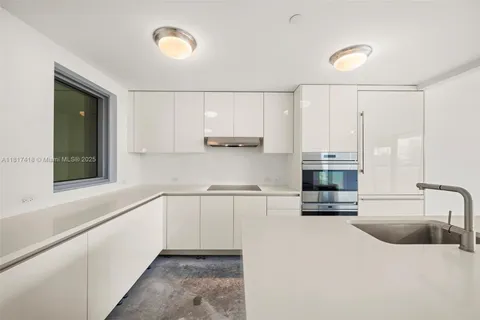 1201 20th St # 310, Miami Beach FL 33139