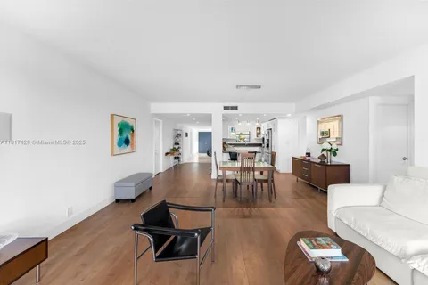 141 Crandon Blvd # 446, Key Biscayne FL 33149