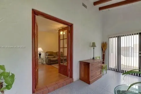 418 SW 18th Ct, Fort Lauderdale FL 33315
