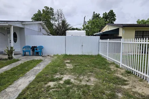 14720 SW 301st St, Homestead FL 33033