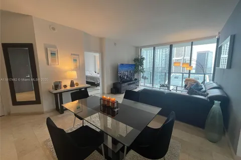 88 SW 7th St # 2209, Miami FL 33130