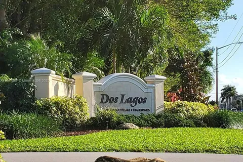 16 Via De Casas Sur # 201, Boynton Beach FL 33426