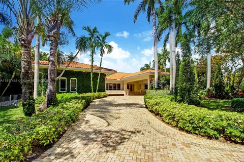 236 Costanera Rd, Coral Gables FL 33143