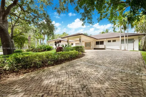 236 Costanera Rd, Coral Gables FL 33143