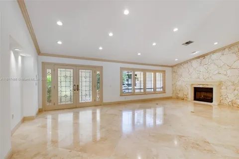 236 Costanera Rd, Coral Gables FL 33143