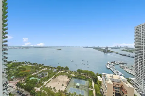 1750 N Bayshore Dr # 2701, Miami FL 33132
