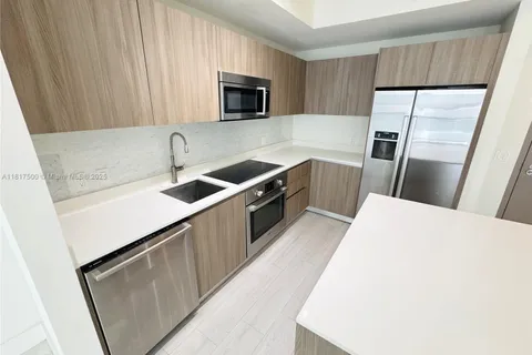 201 SW 17th Rd # 603, Miami FL 33129