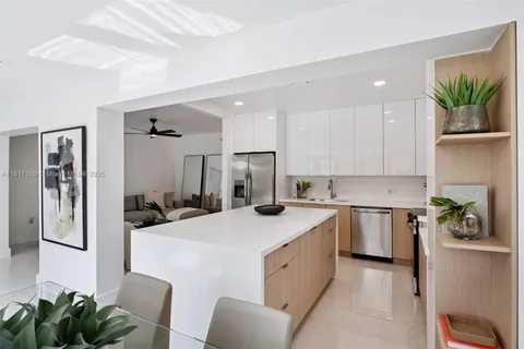 326 SW 20th Rd, Miami FL 33129