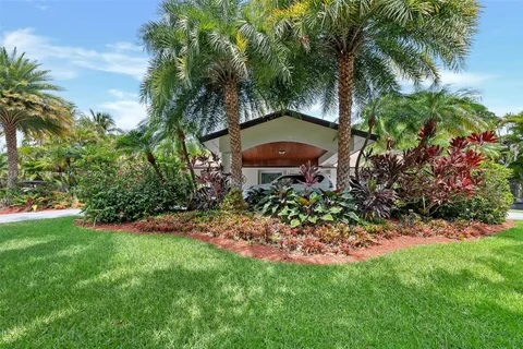 18120 SW 88th Ct, Palmetto Bay FL 33157