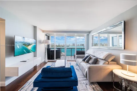 1900 Sunset Harbour Dr # 1012, Miami Beach FL 33139