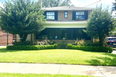 1270 Windsor Place, Jacksonville FL 32205