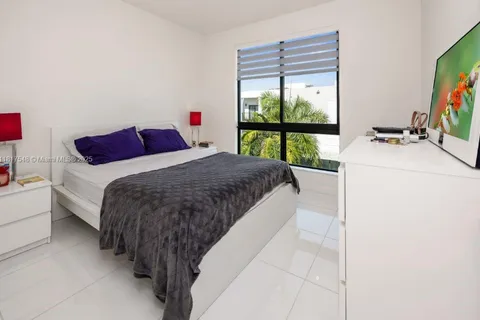 4740 NW 84th Ct # 44, Doral FL 33166