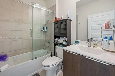4740 NW 84th Ct # 44, Doral FL 33166