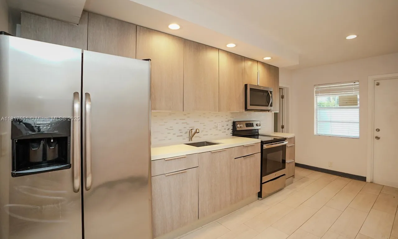 901 Euclid Ave # 11, Miami Beach FL 33139