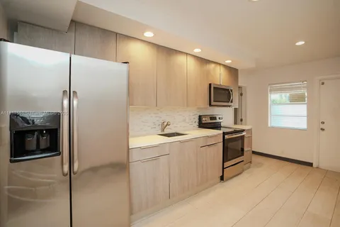 901 Euclid Ave # 11, Miami Beach FL 33139