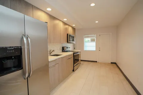 901 Euclid Ave # 11, Miami Beach FL 33139