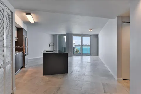 9821 E Bay Harbor Dr # 902, Bay Harbor Islands FL 33154