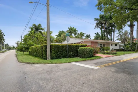 1231 N 15th Ct, Hollywood FL 33020