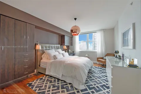 31 SE 5 St # 2903, Miami FL 33131