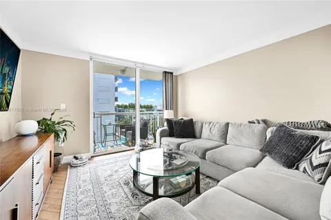 1345 Lincoln Rd # 906, Miami Beach FL 33139