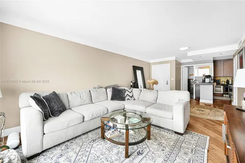 1345 Lincoln Rd # 906, Miami Beach FL 33139