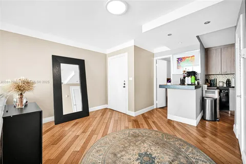 1345 Lincoln Rd # 906, Miami Beach FL 33139