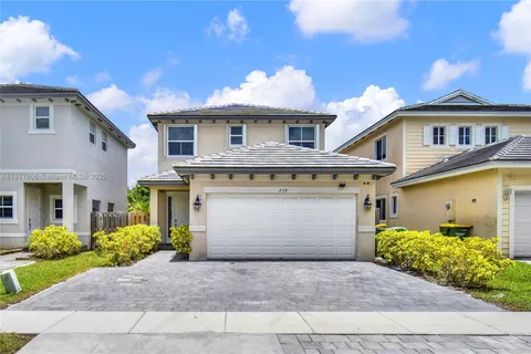 279 SE 31st Ter, Homestead FL 33033