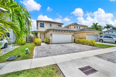 279 SE 31st Ter, Homestead FL 33033