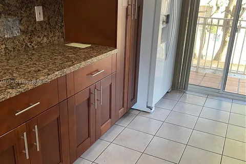 7500 W 20th Ave # 202, Hialeah FL 33016