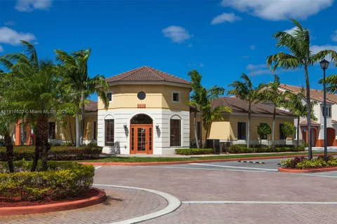 17383 NW 7th Ave # 2703, Miami Gardens FL 33169