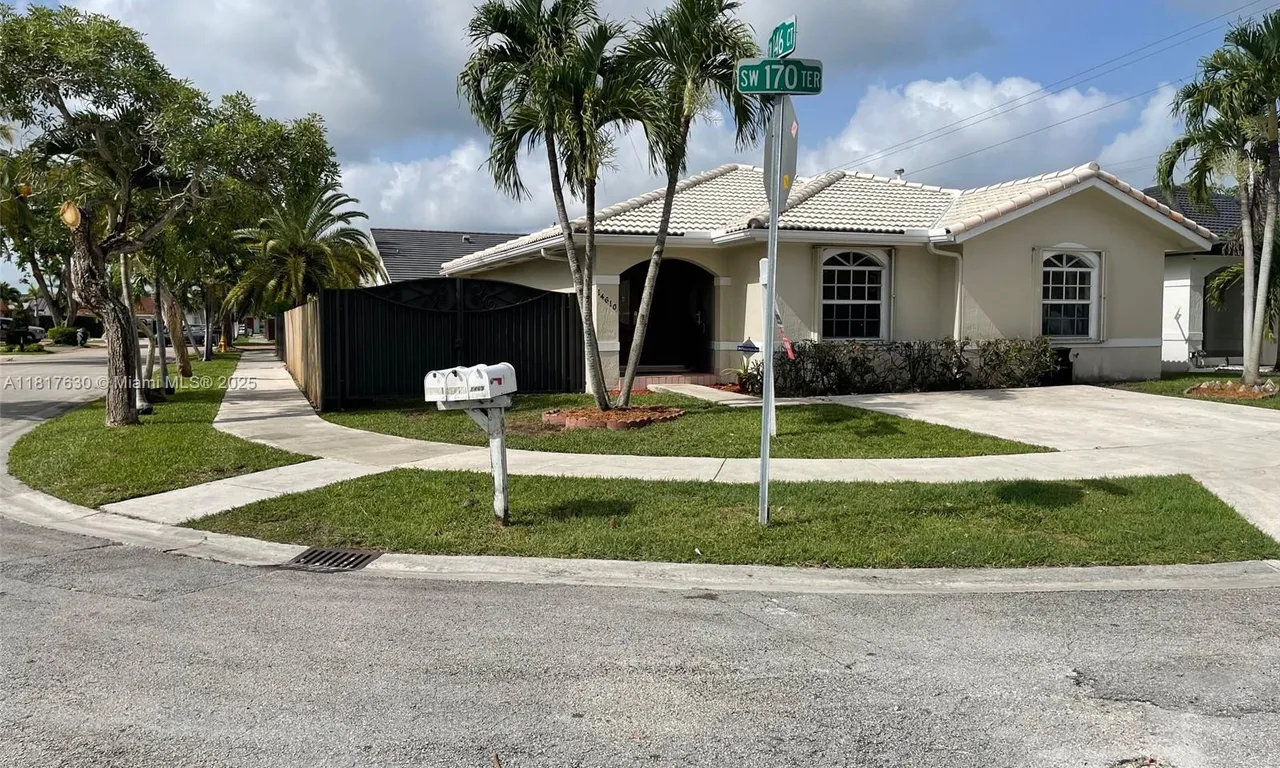 14610 SW 170th Ter, Miami FL 33177