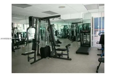2351 Douglas Rd # 710, Miami FL 33145
