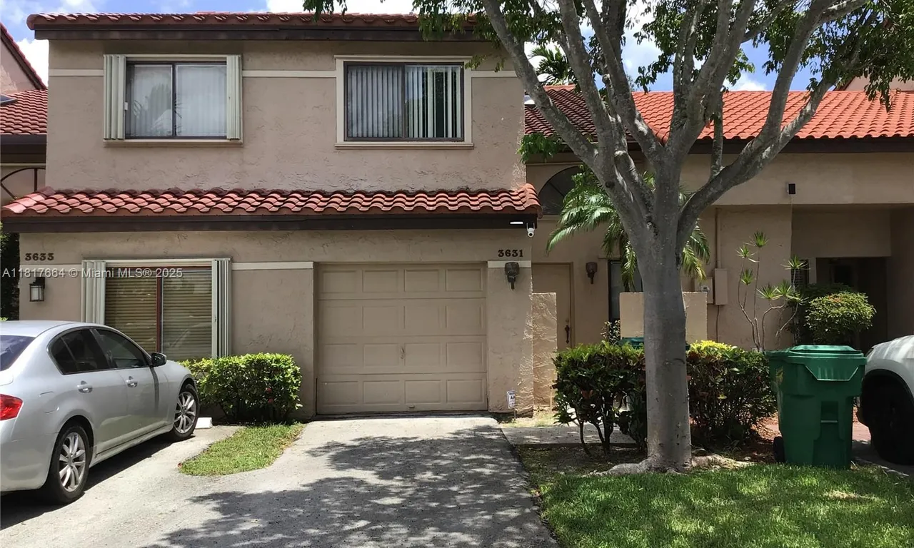 3631 W Inverrary Blvd, Lauderhill FL 33319