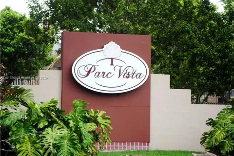 13900 SW 91 TE # 13900, Miami FL 33186