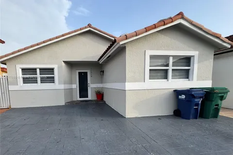 11510 SW 7th St, Sweetwater FL 33174