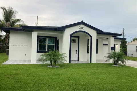 930 34th St, West Palm Beach FL 33407