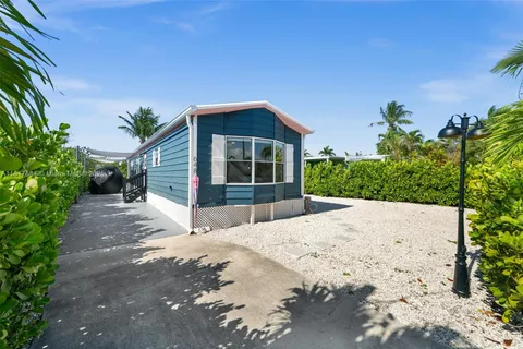 648 E Palm dr, Marco Island FL 34140