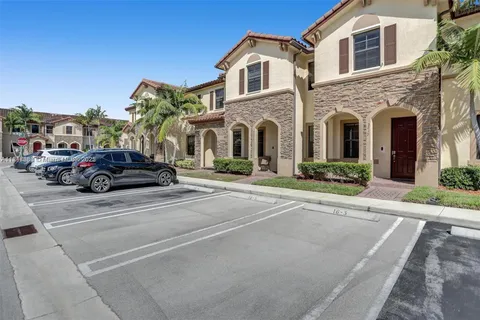 3217 SE 4th St # 3217, Homestead FL 33033
