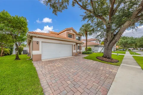 13344 NW 7th St, Plantation FL 33325