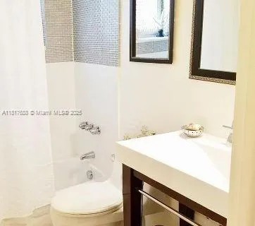 1050 Pennsylvania Ave # A, Miami Beach FL 33139