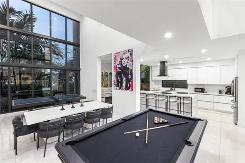 3660 SW 12th St, Miami FL 33135