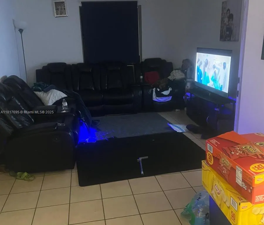 516 NW 114th Ave # 102, Sweetwater FL 33172