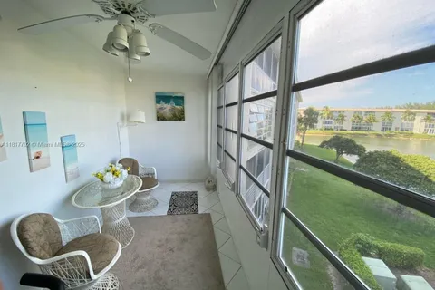 6200 NW 44th St # 115, Lauderhill FL 33319