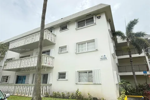 15225 NE 6th Ave # B206, Miami FL 33162