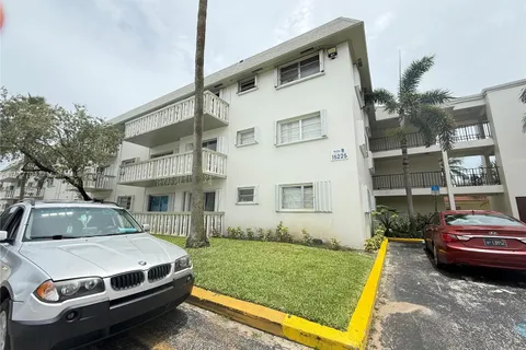 15225 NE 6th Ave # B206, Miami FL 33162
